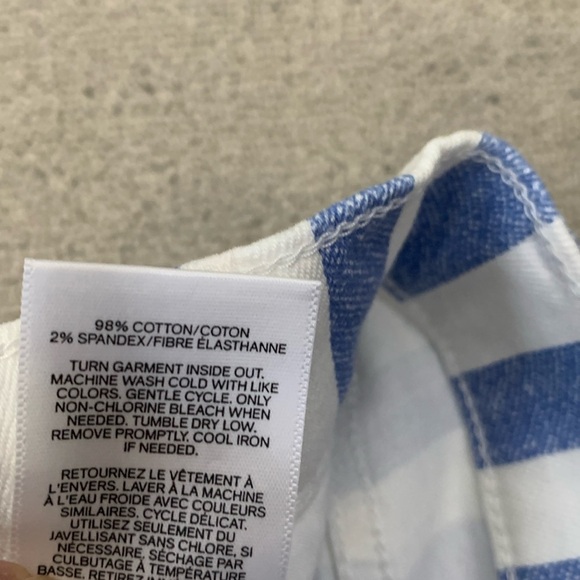 Express Blue and White Striped Shortie Super High Rise Mom Shorts- NWT- 6 - Picture 14 of 15